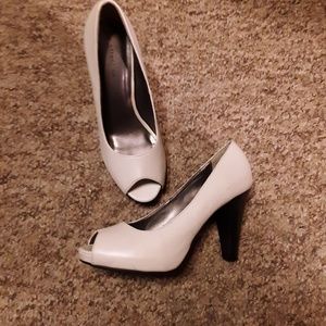 Open Toe Heels Cream/Off White